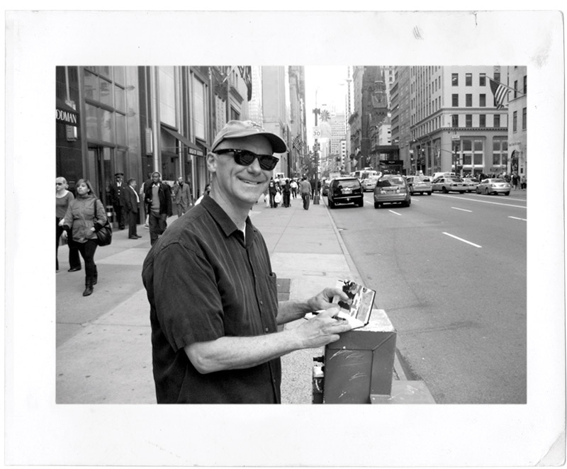 Tom Christopher sketching in New York City